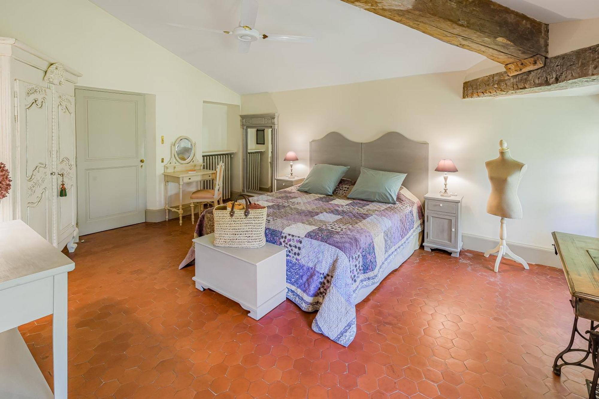Chateau Mentone Masseboeuf Luaran gambar