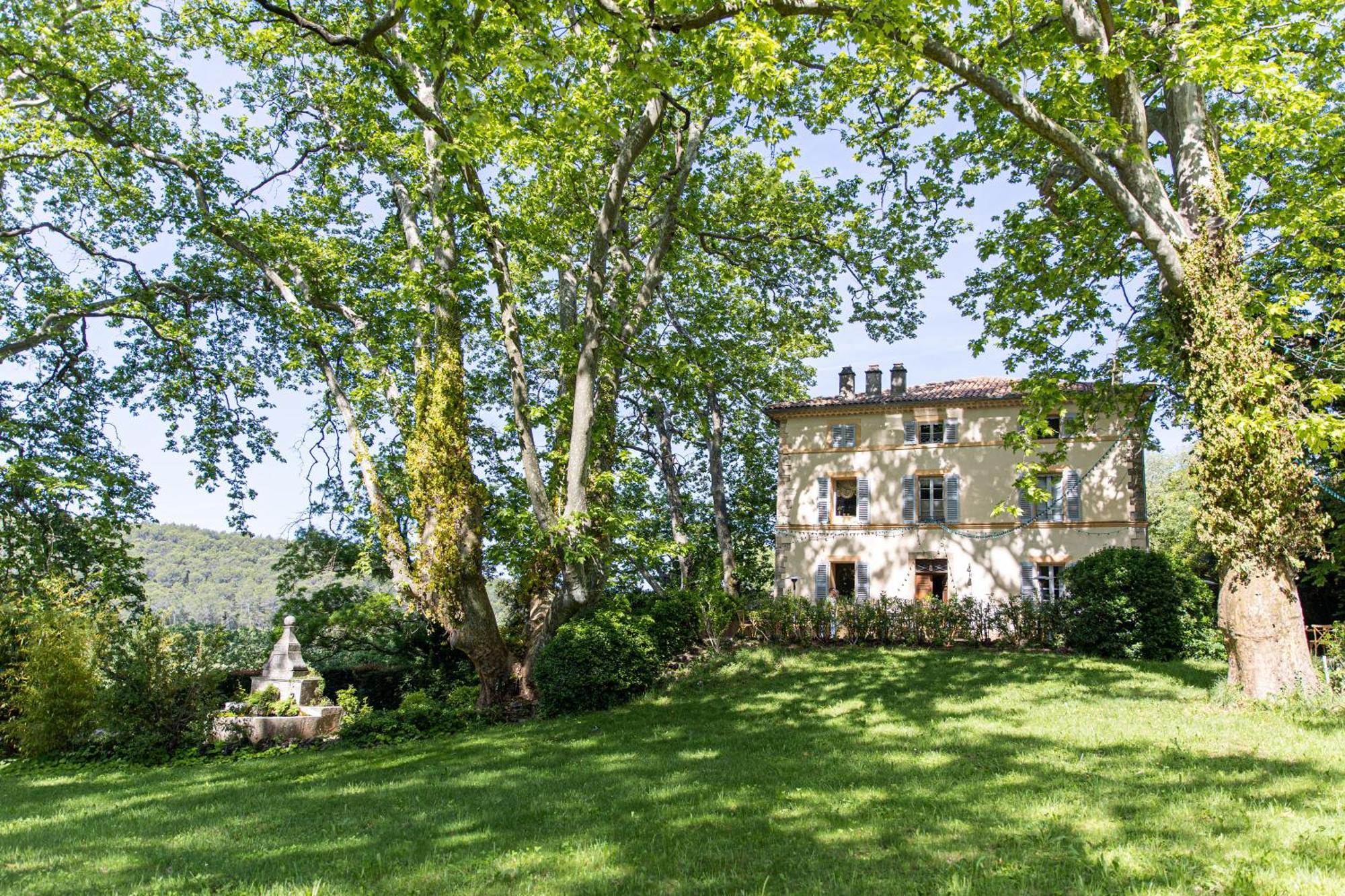 Chateau Mentone Masseboeuf Luaran gambar